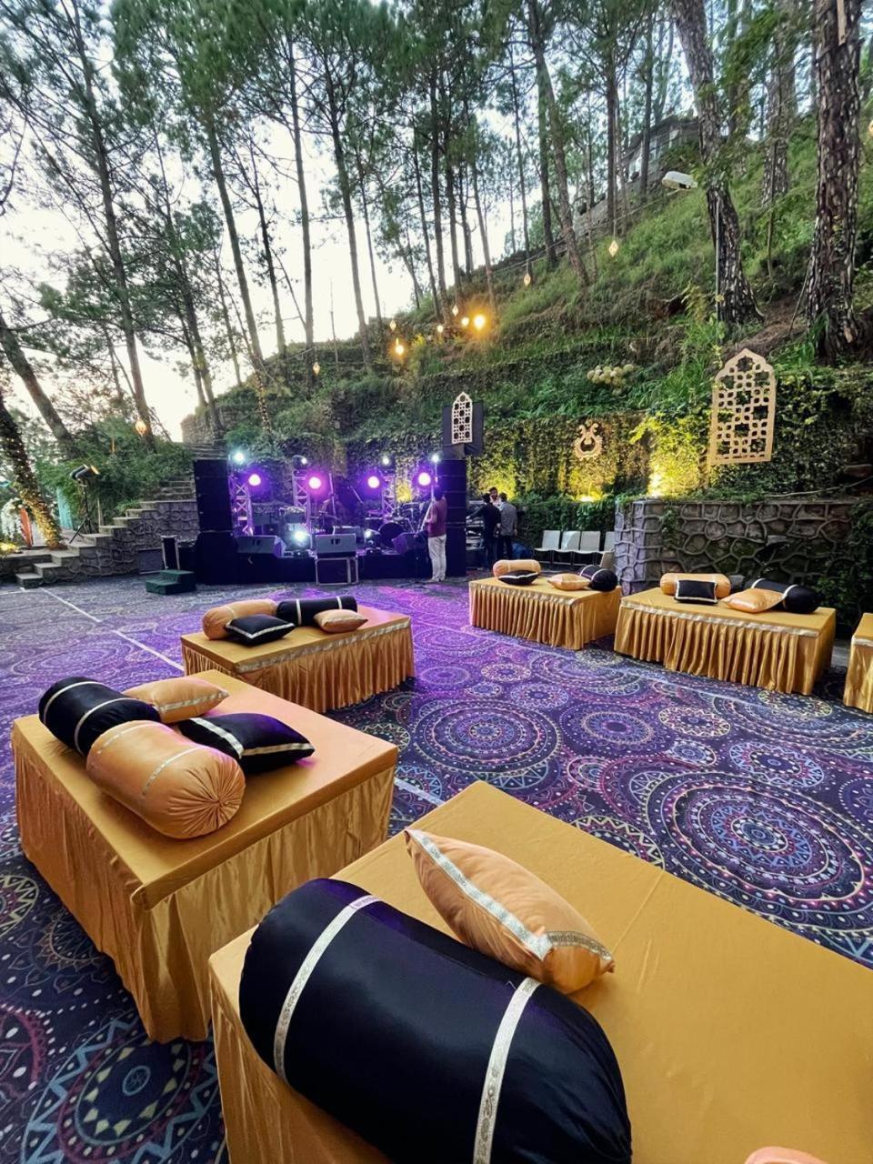 Nature View Resort !! A Four Star Lavish & Luxury Resort Чайл Екстериор снимка